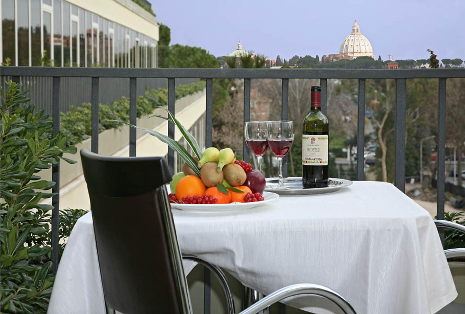 Cardinal Hotel St. Peter Рим Екстер'єр фото